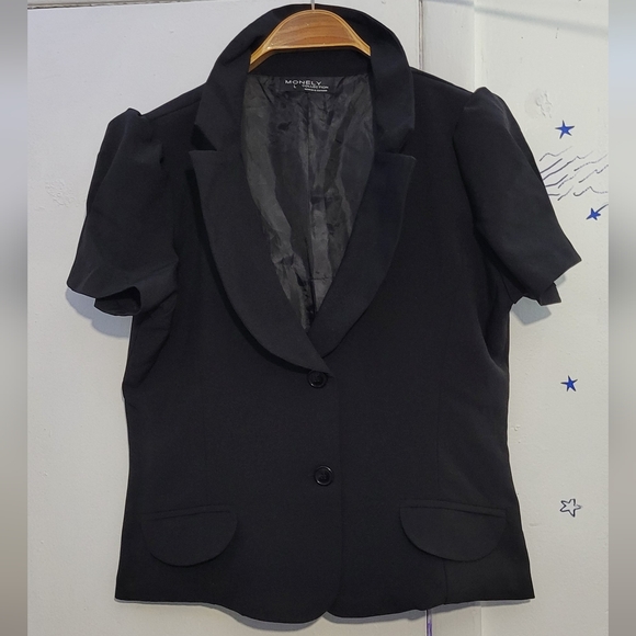 Women's Money Collection Top Short Sleeve Size Large - Picture 1 of 3